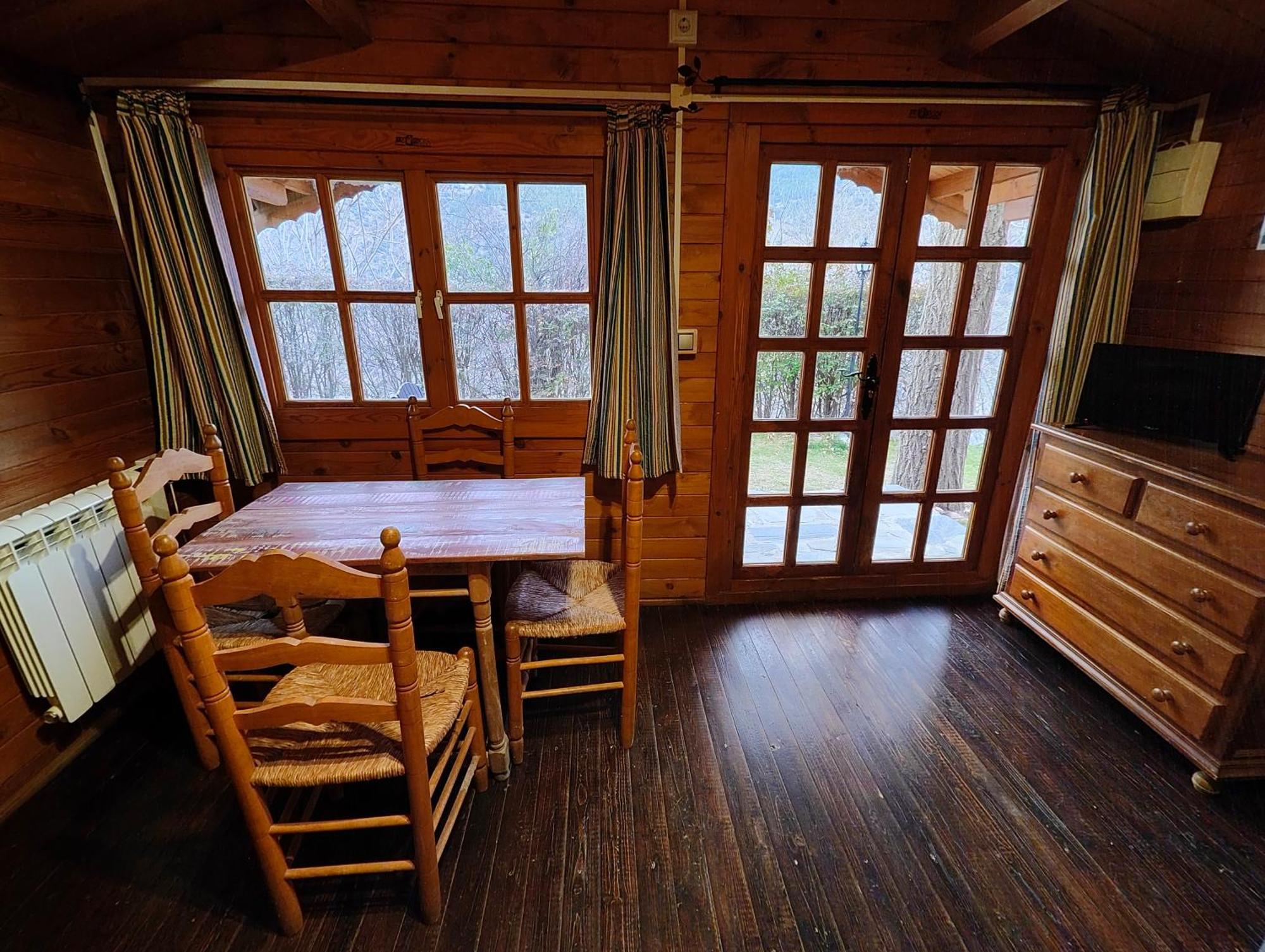 Camping Trevélez Oda fotoğraf
